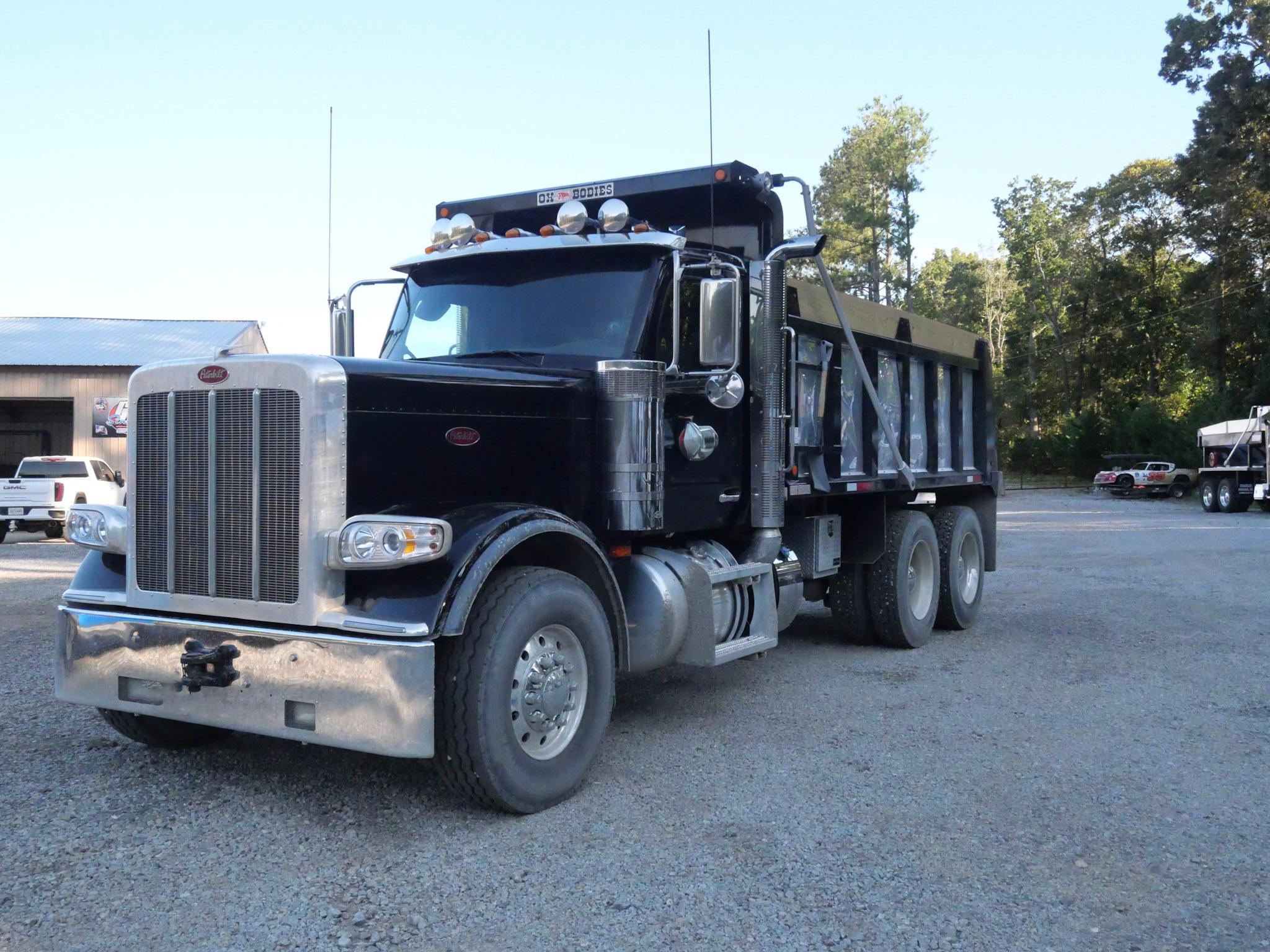 2025 Peterbilt 589 Dump Truck (G117) - image 2