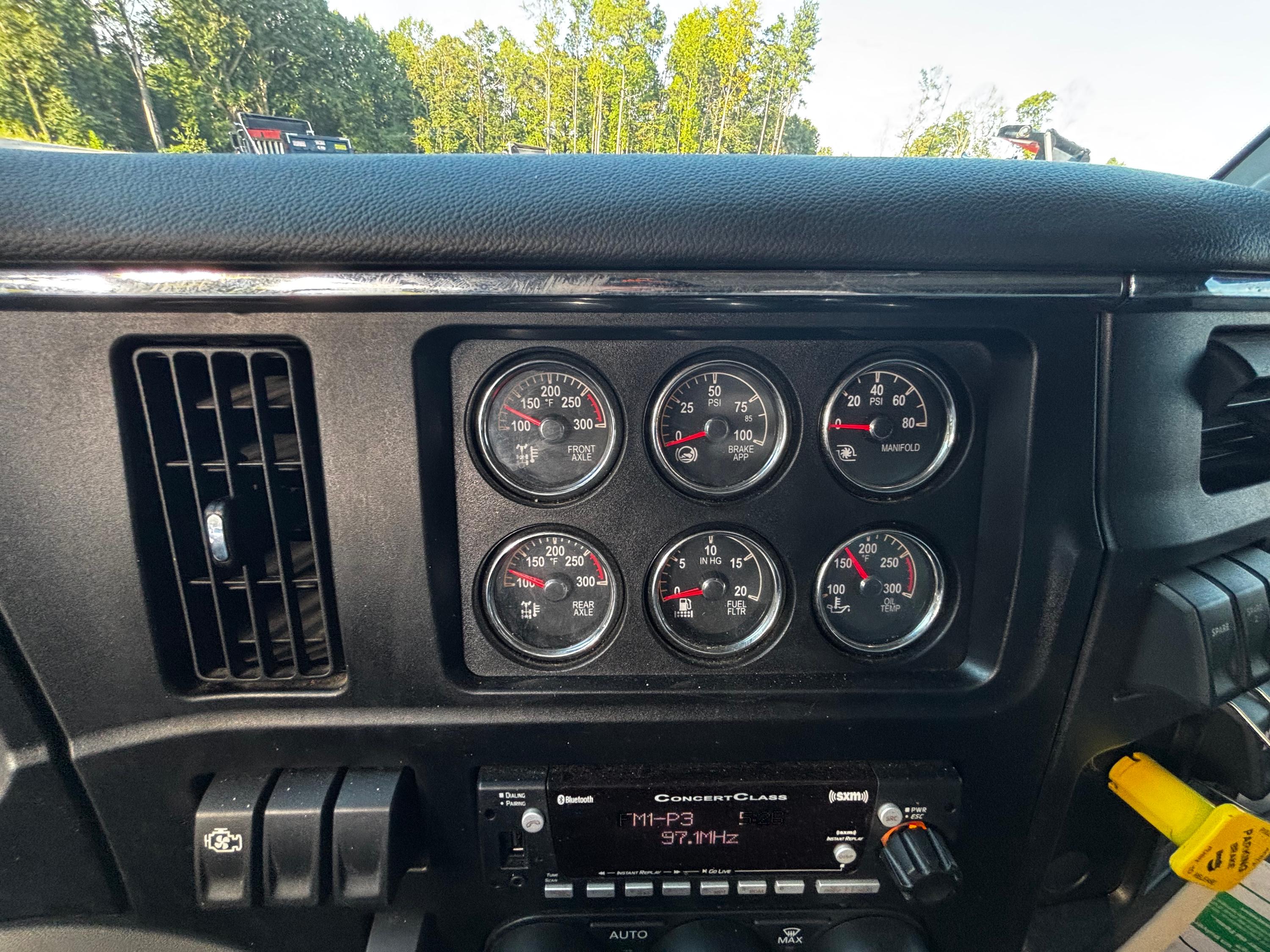 2025 Peterbilt 589 Dump Truck (G113) - image 11