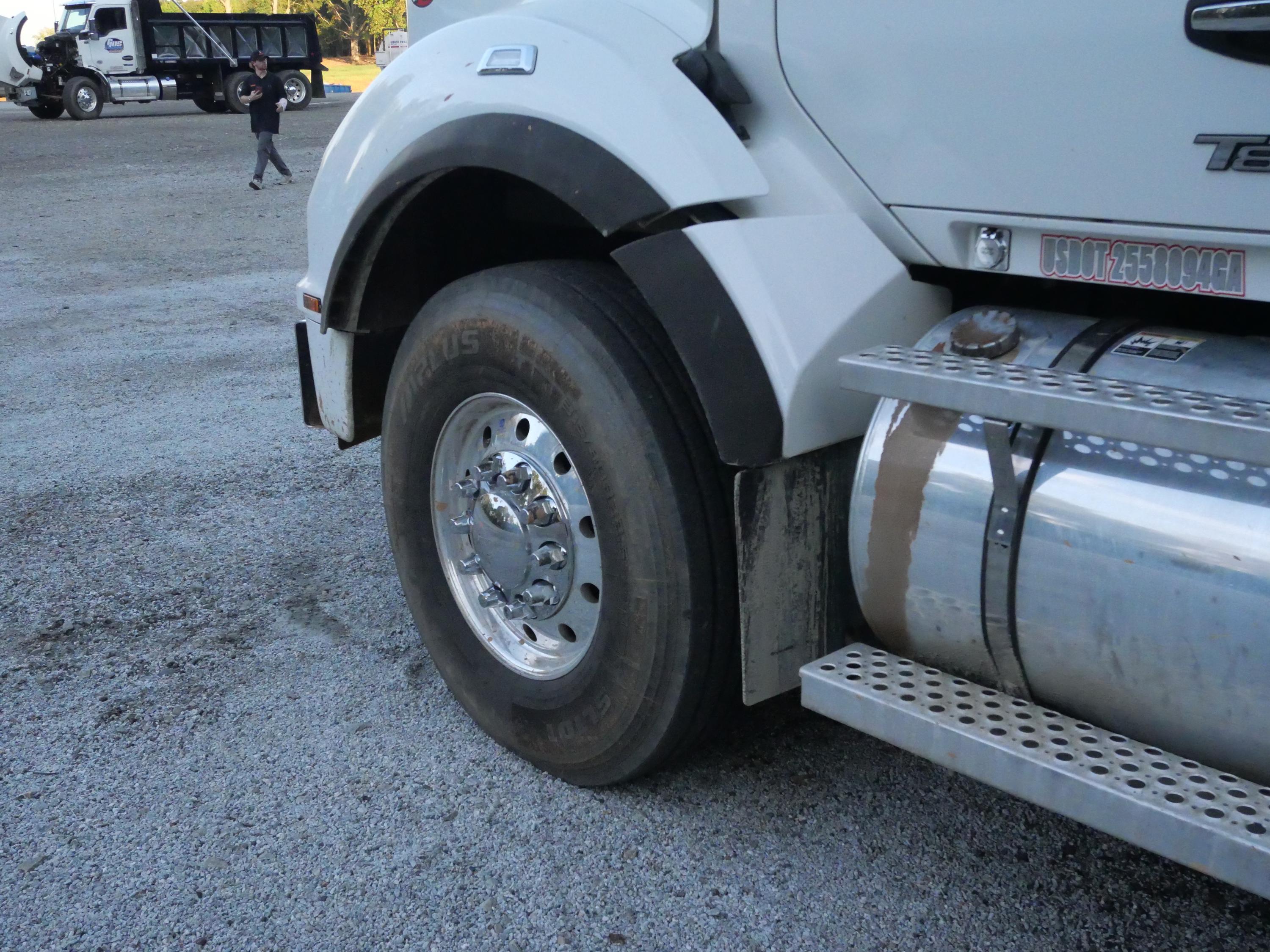 2026 Kenworth T880 Dump Truck (G127) - image 16