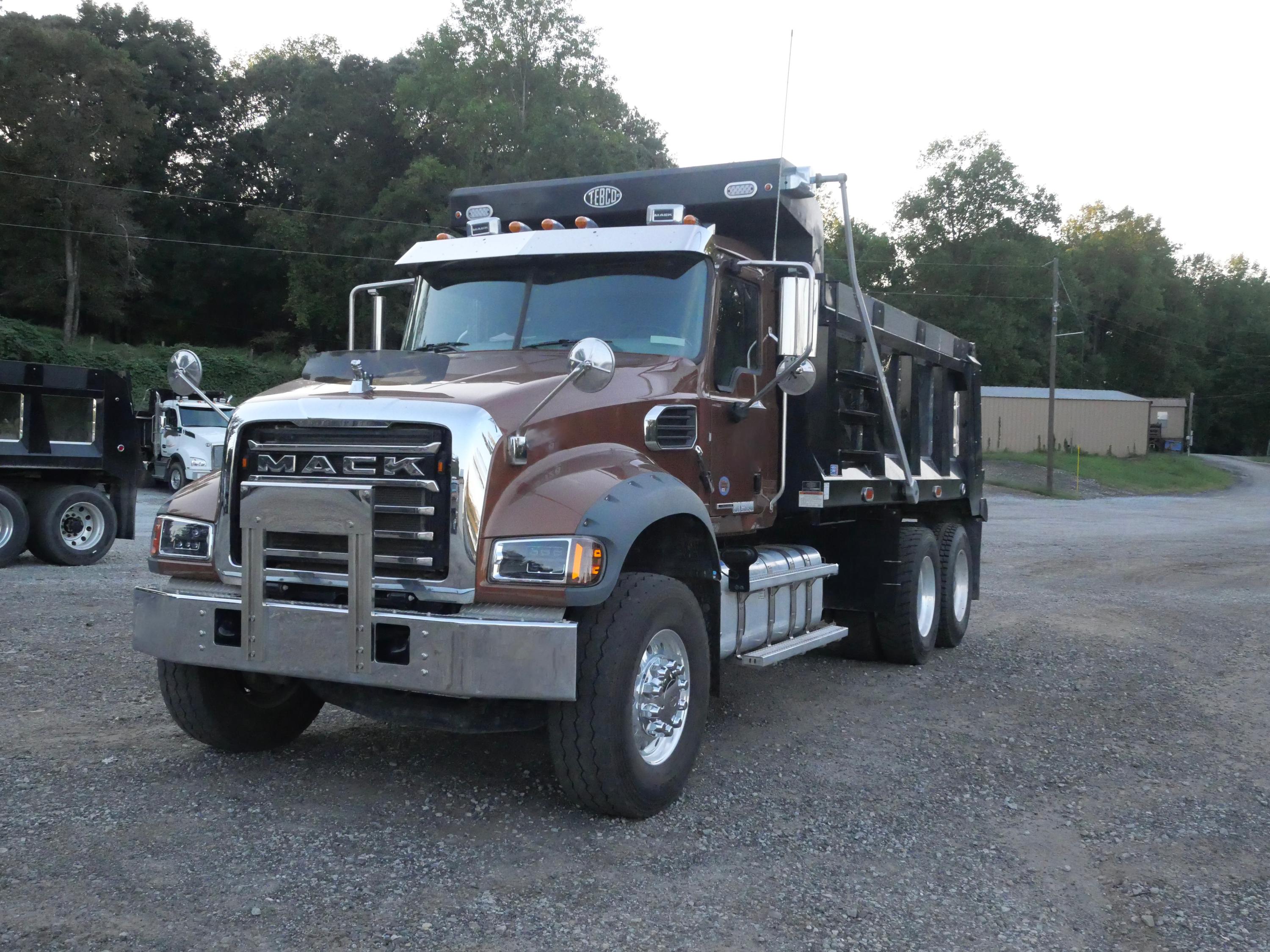 2026 Mack 64FR Dump Truck (G128) - image 2
