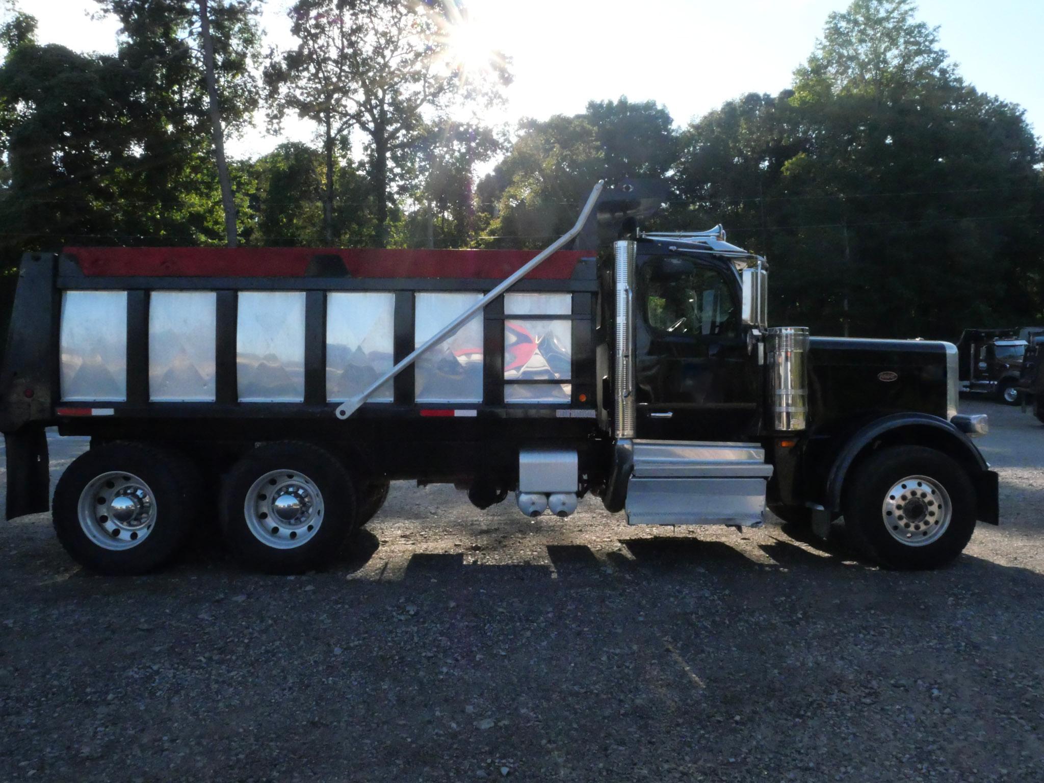 2025 Peterbilt 589 Dump Truck (G116) - image 24