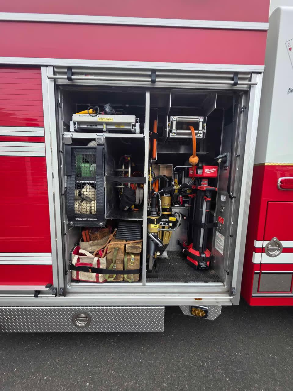 2010 Rosenbauer Spartan Rescue Pumper - image 23