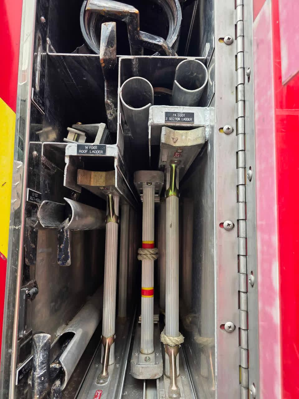 2010 Rosenbauer Spartan Rescue Pumper - image 18