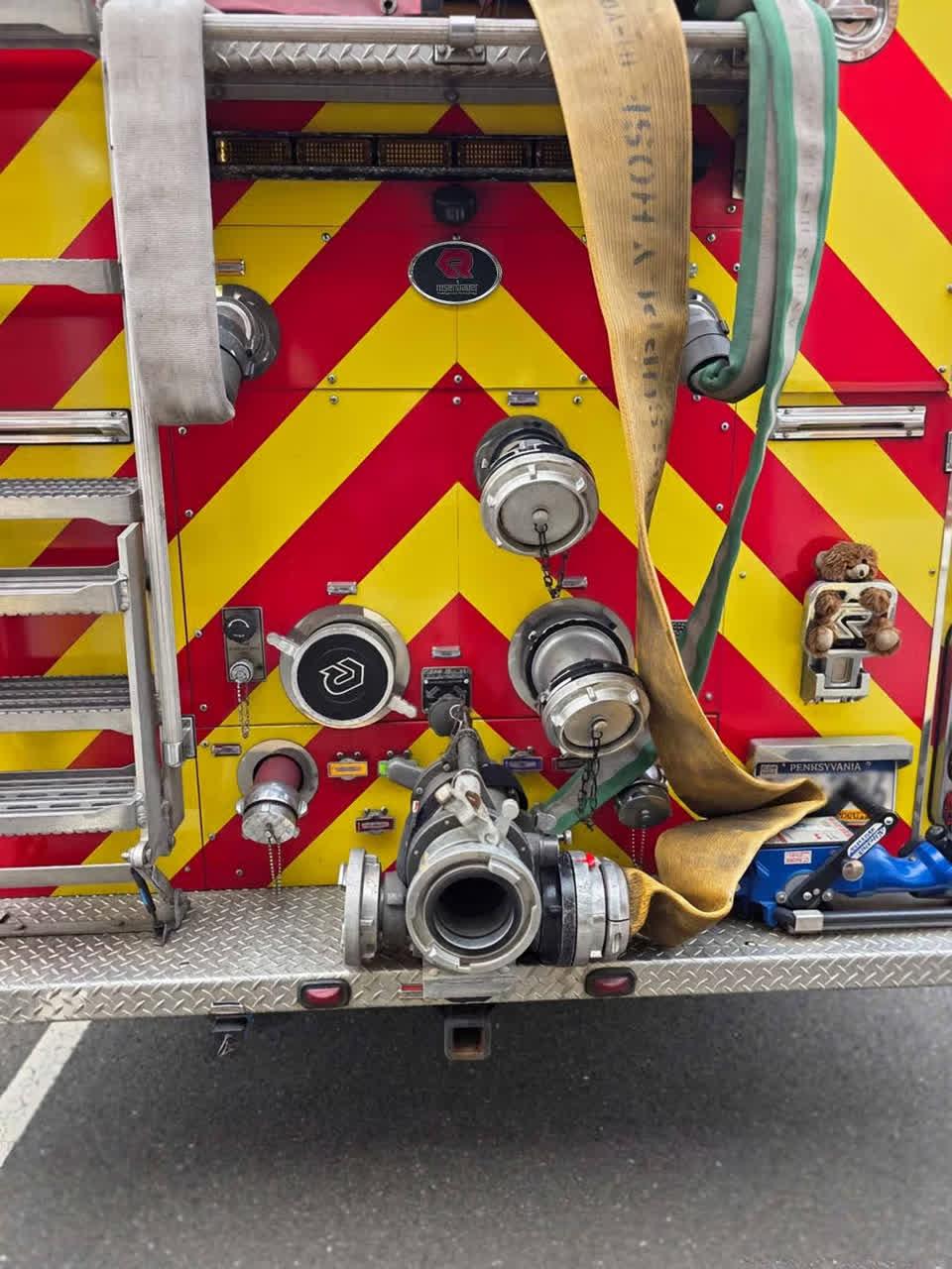 2010 Rosenbauer Spartan Rescue Pumper - image 5