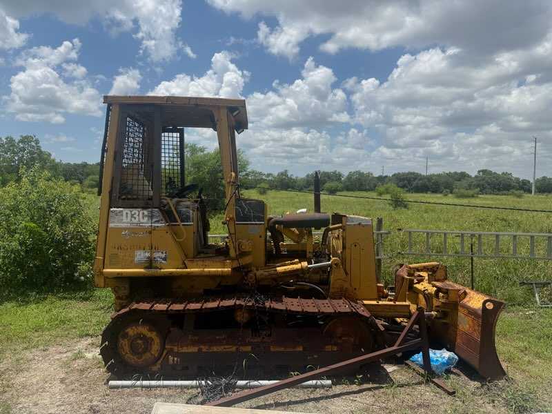 2002 Caterpillar D3C Dozer