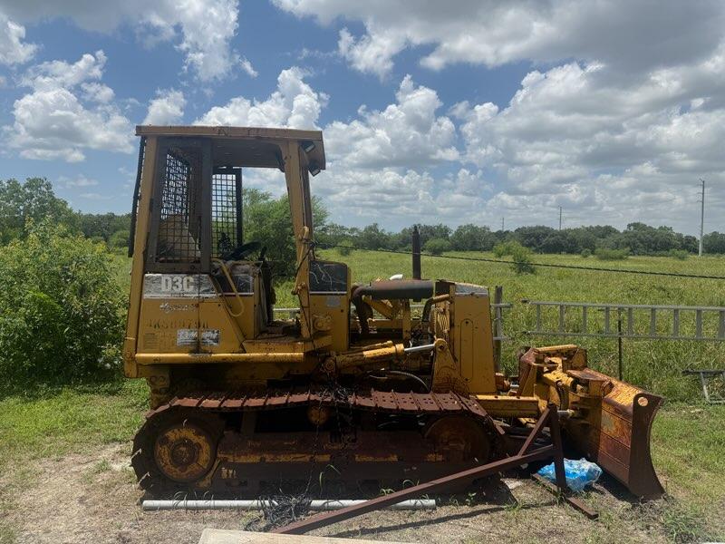 2002 Caterpillar D3C Dozer - image 1