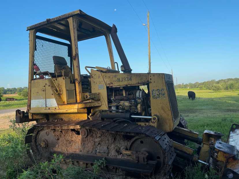 1994 Caterpillar D3C Dozer — photo 2