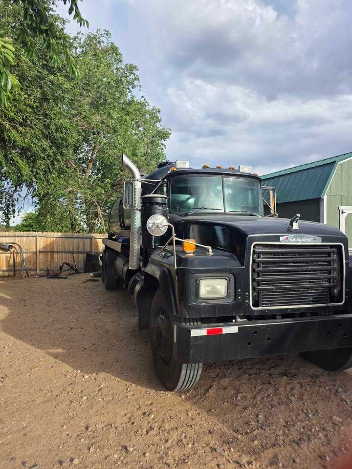 2003 Mack Masport Septic