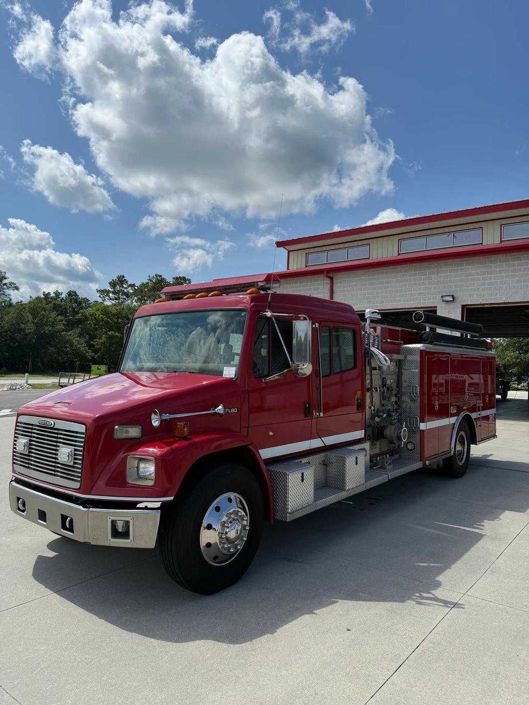 2001 Freightliner/ALF 1500/1000 Pumper