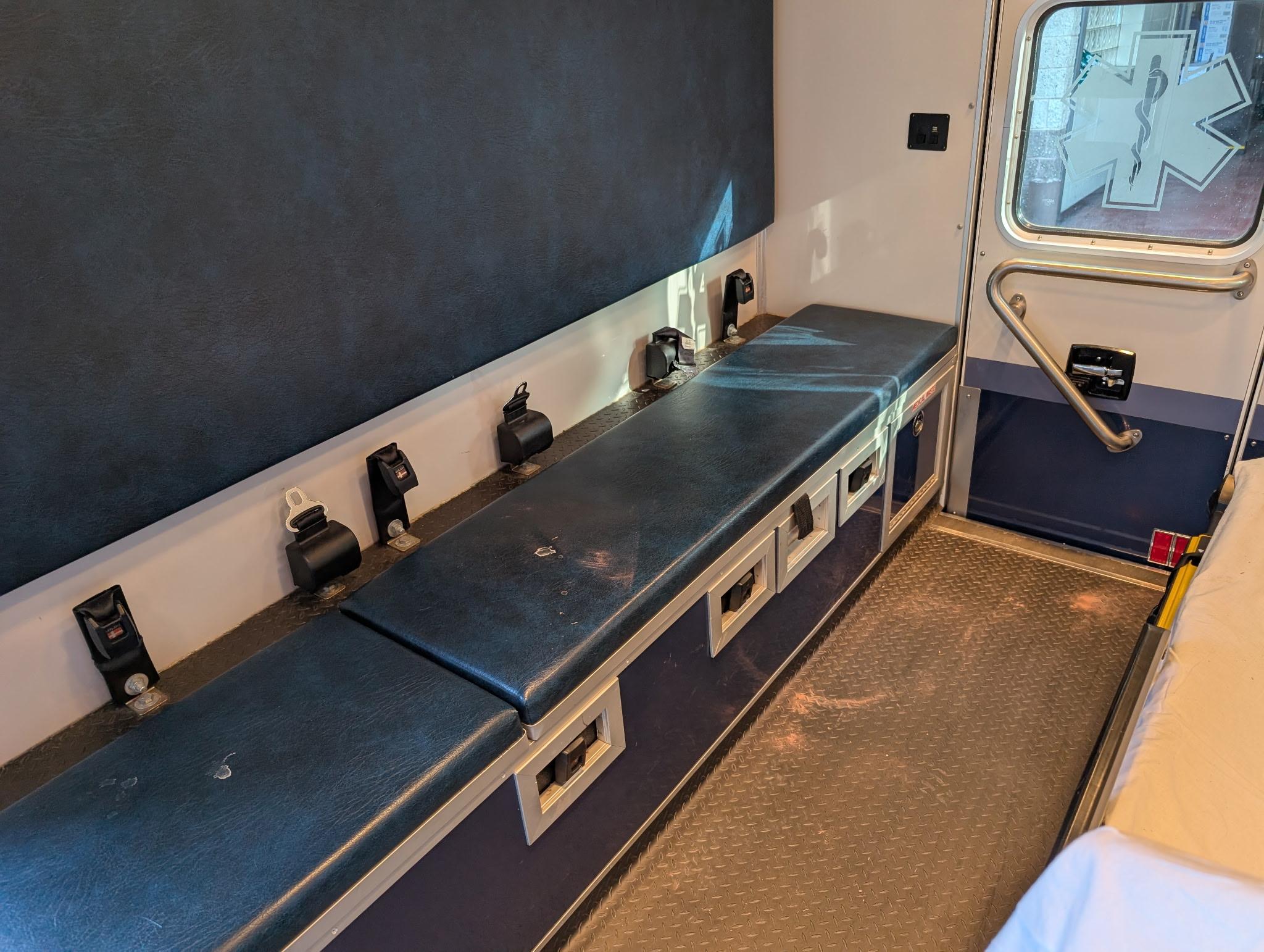 2009 Horton Ford Type III Ambulance - image 10
