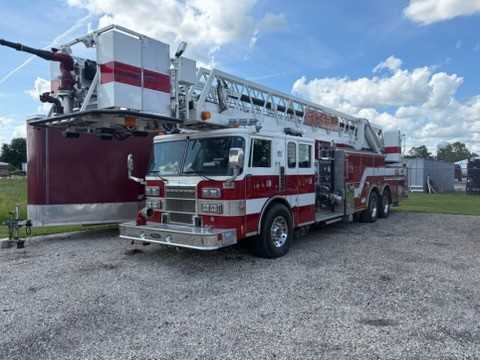 1991 Pierce 100' Quint