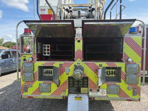 1991 Pierce 100' Quint - image 18