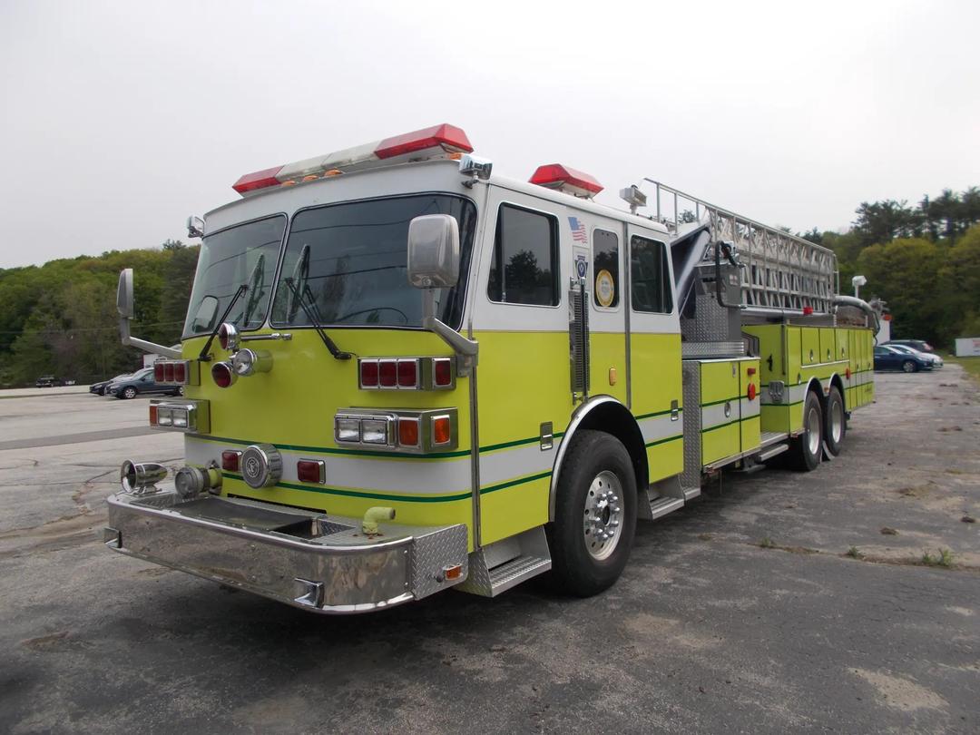 1994 Sutphen 100 ft Aerial