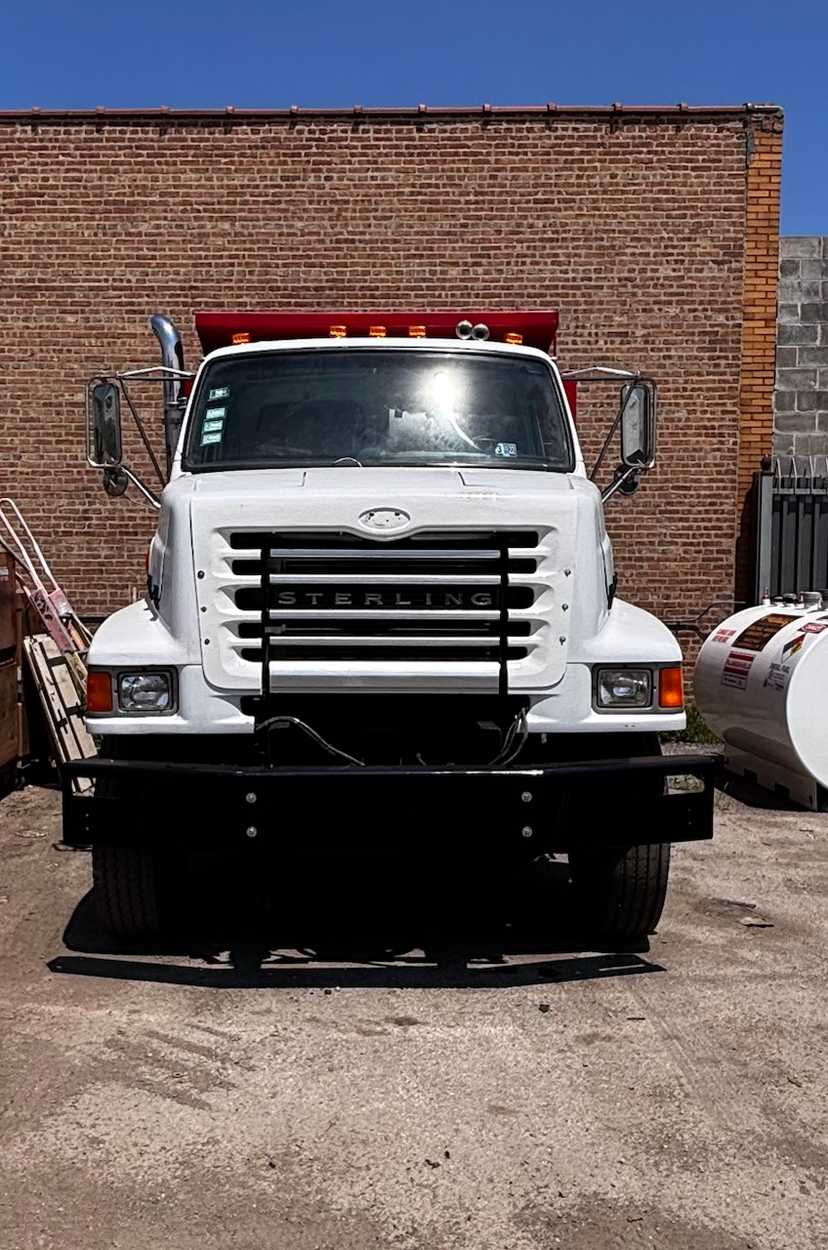2001 Sterling L7500 Dump Truck — photo 3
