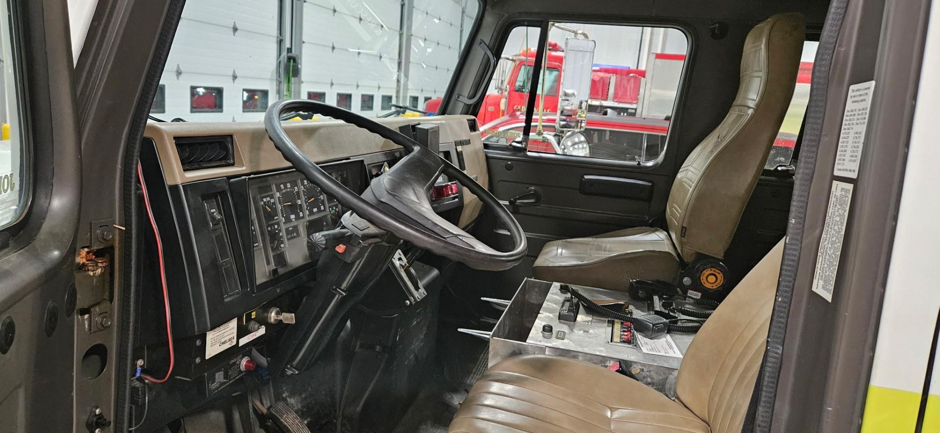1995 International Rescue Pumper - image 10