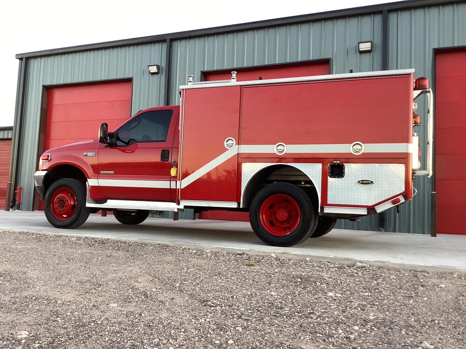 2003 E-One Ford 4x4 Mini Pumper - image 12