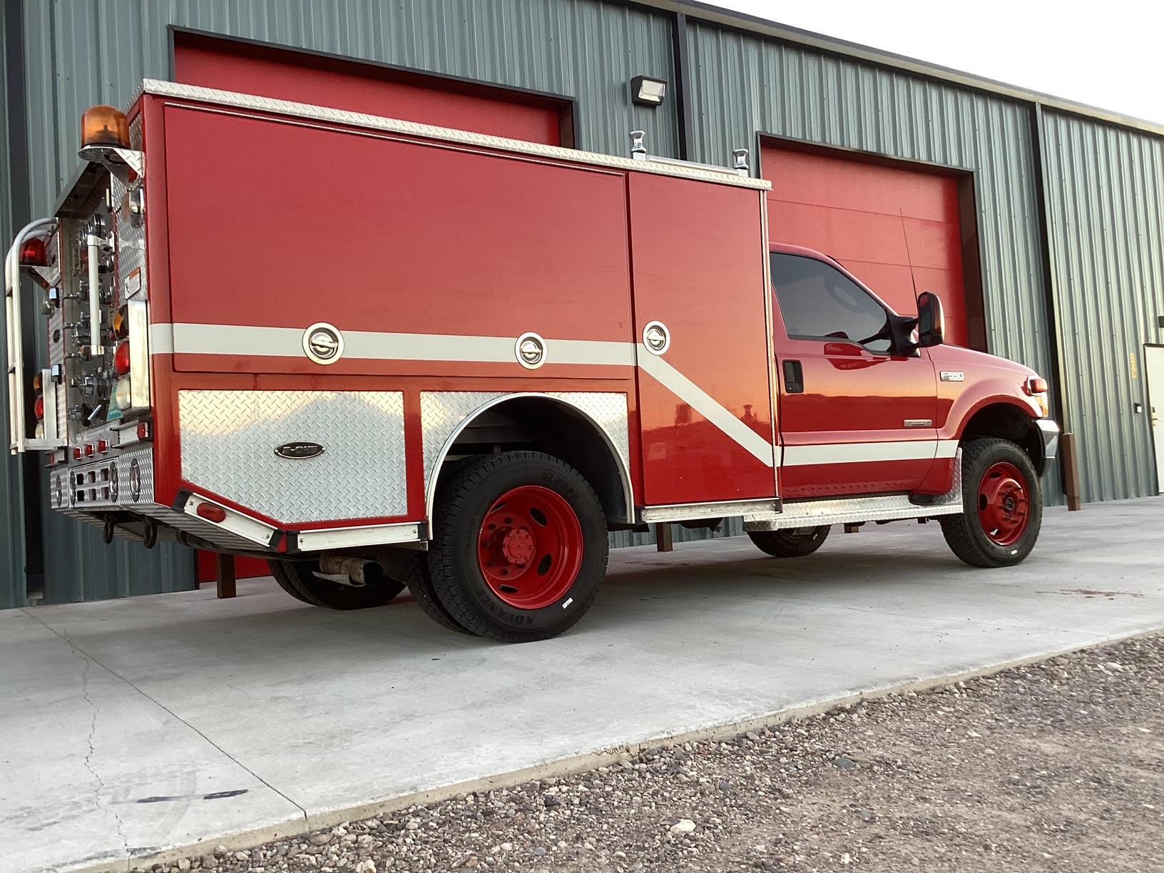 2003 E-One Ford 4x4 Mini Pumper - image 18