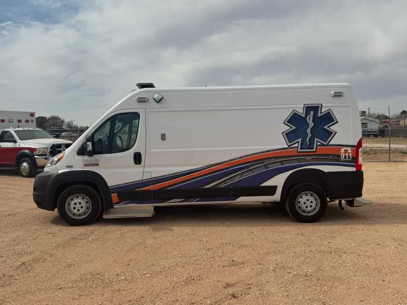 2019 Dodge Ram Type II Ambulance — photo 5