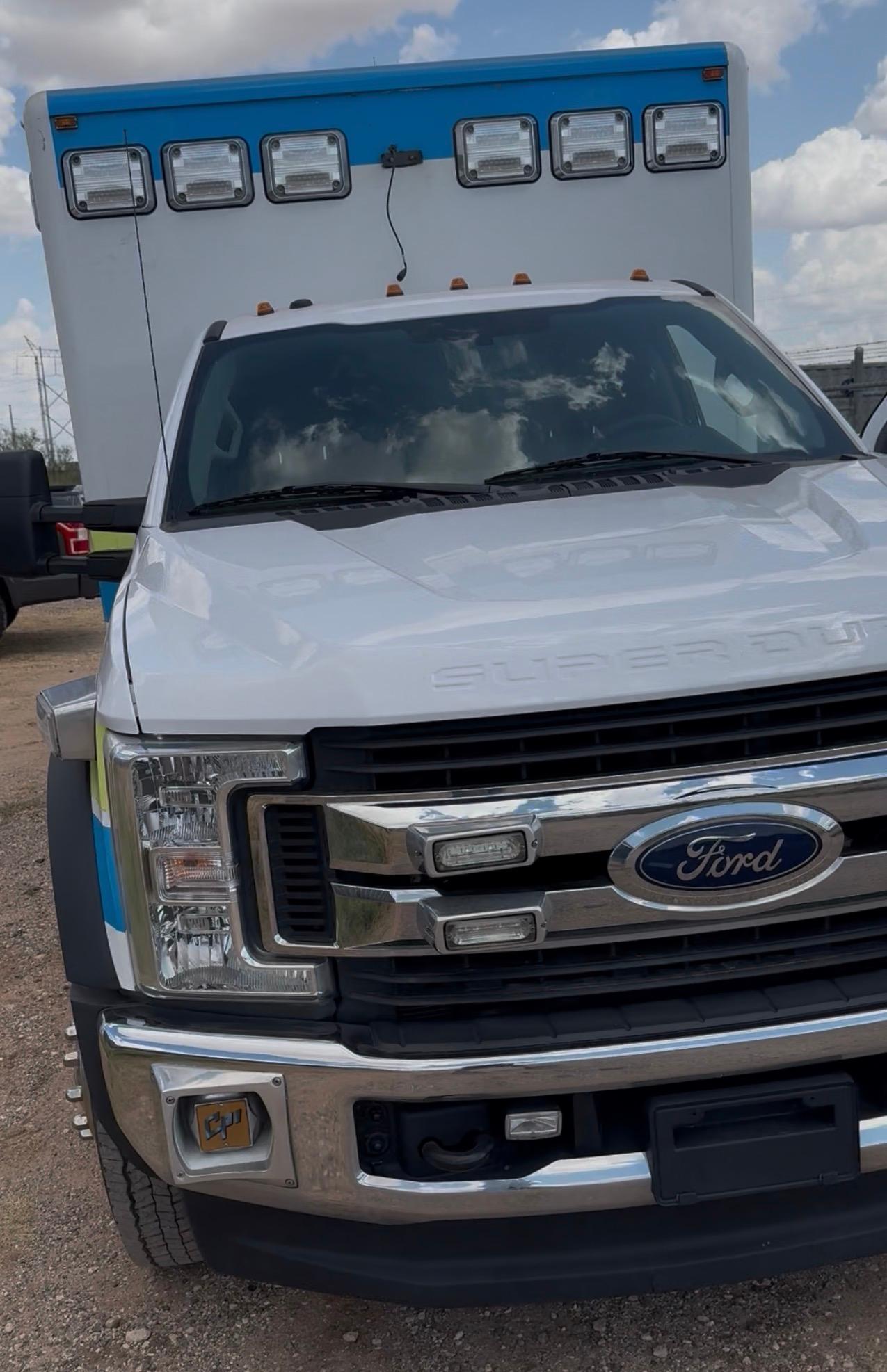 2019 Horton Ford 4x4 Type I Ambulance - image 5