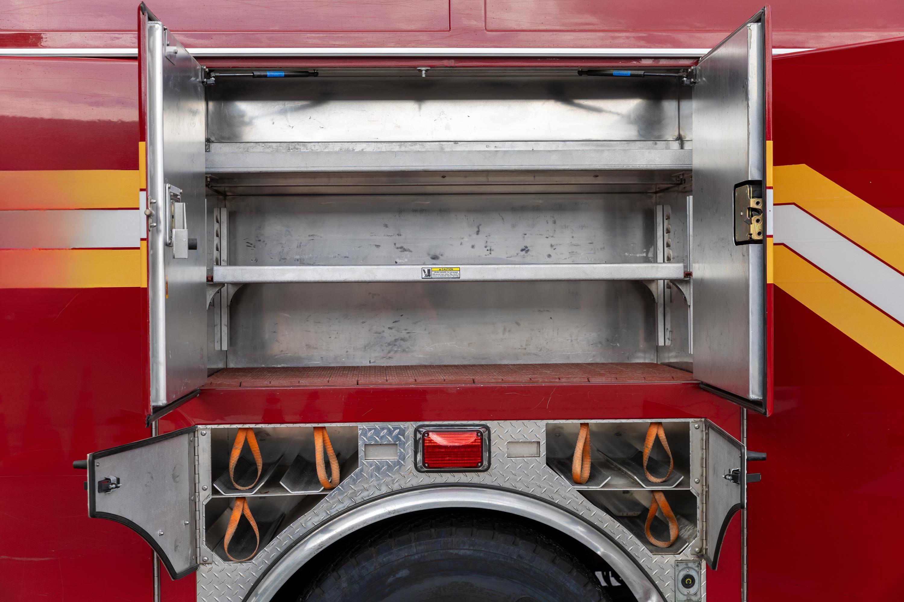 2017 E-One E-Max Rescue Pumper - image 20
