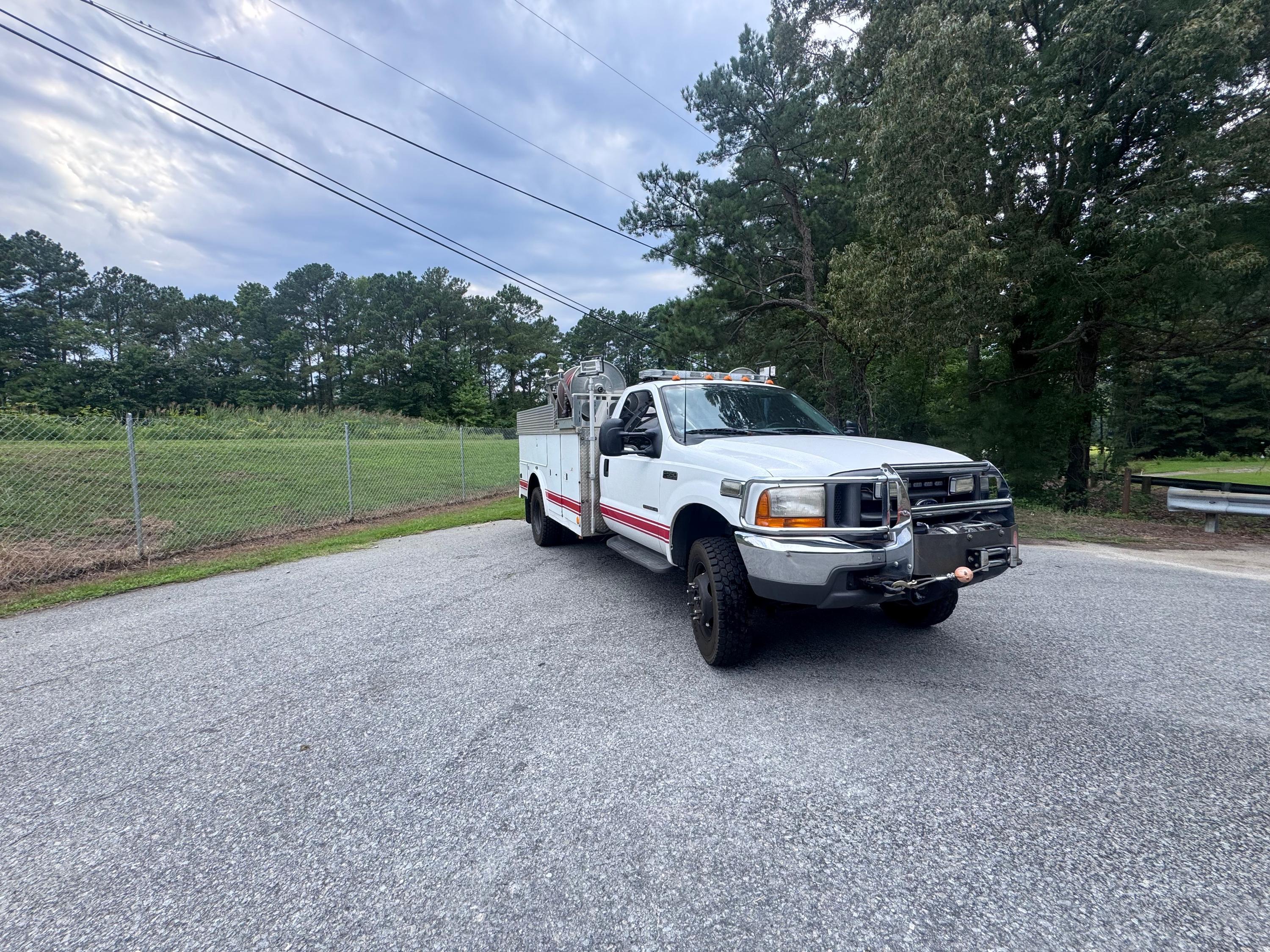 1999 Ford 4x4 Brush Truck - image 3
