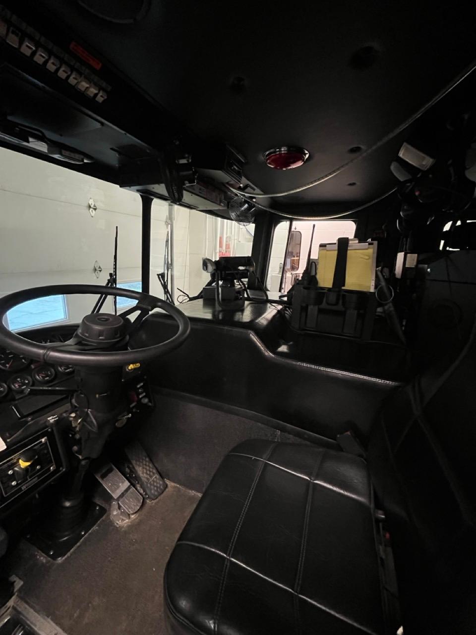 2005 HME Silverfox Pumper Tanker - image 11