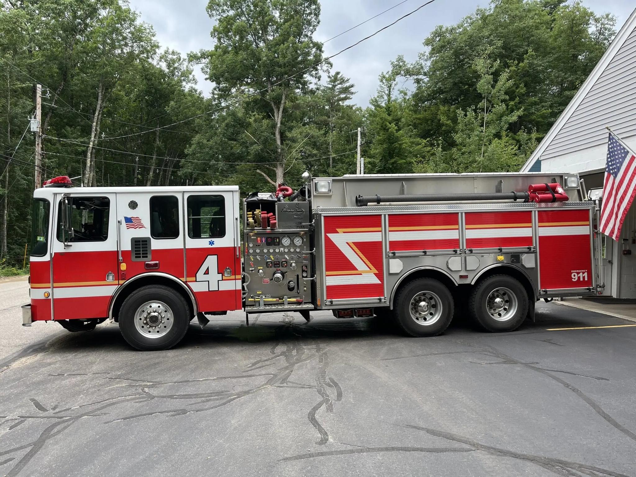 2005 HME Silverfox Pumper Tanker - image 3