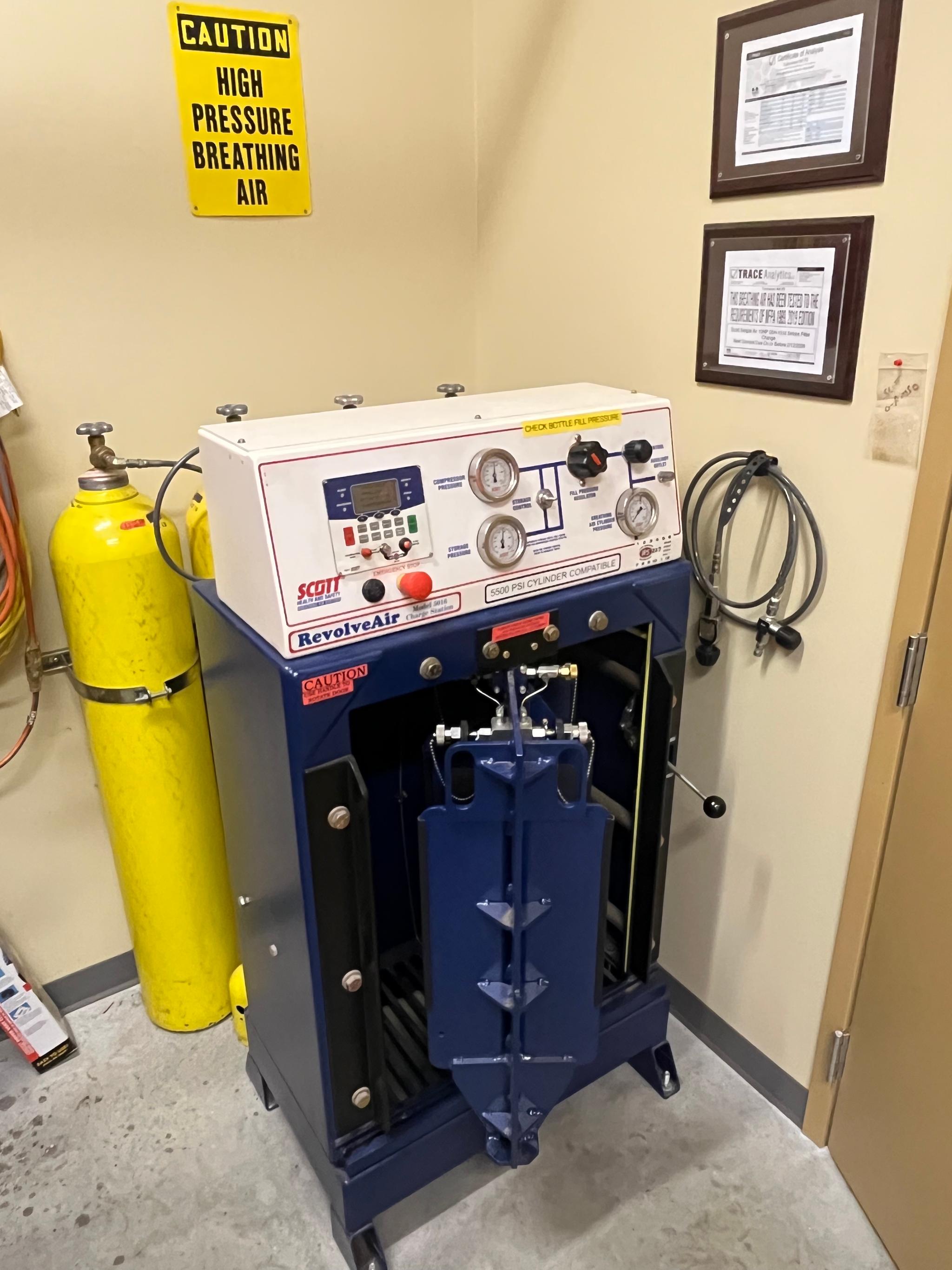 Scott RevolveAir Fill Station & Compressor - image 3