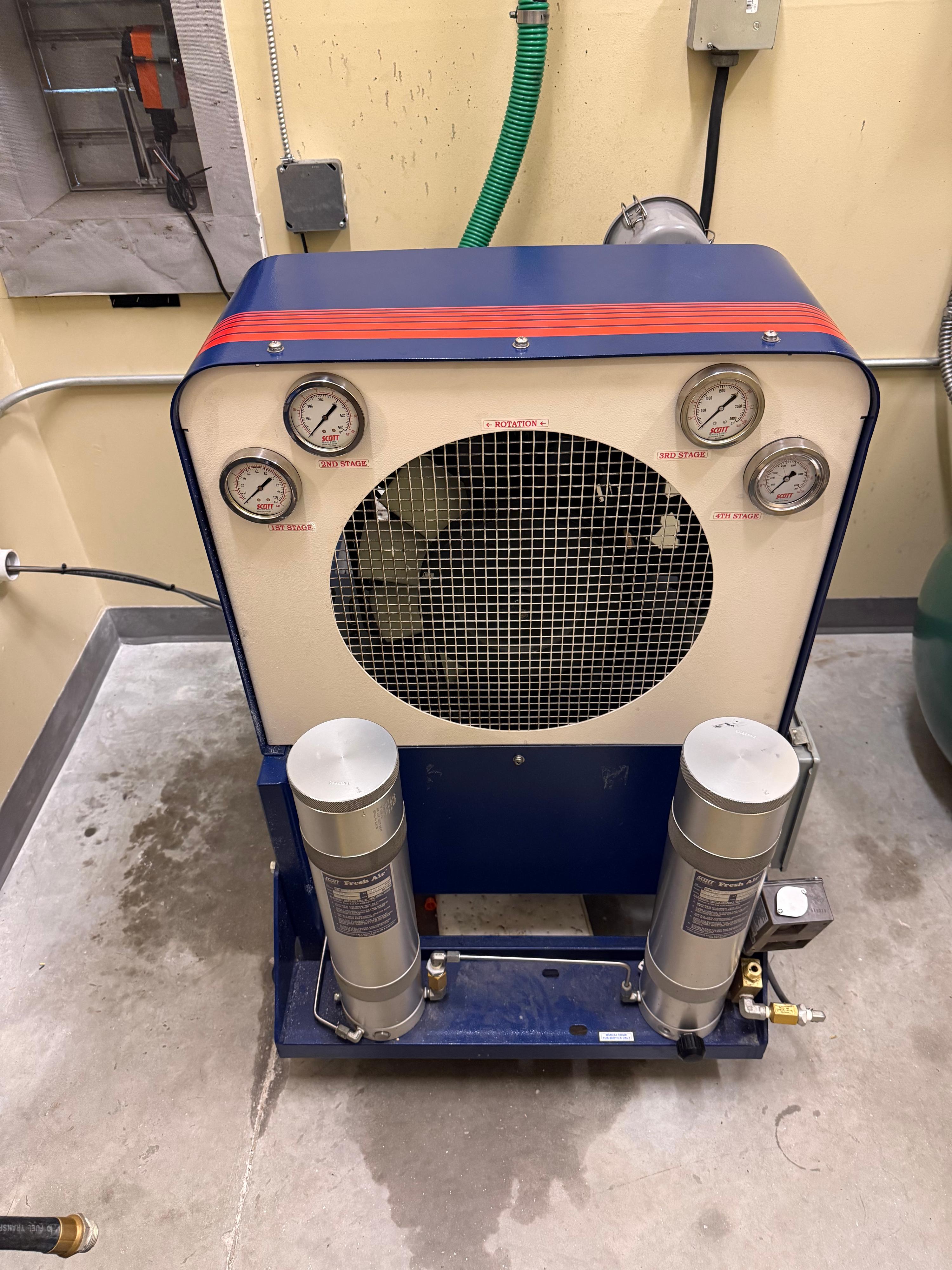 Scott RevolveAir Fill Station & Compressor - image 5