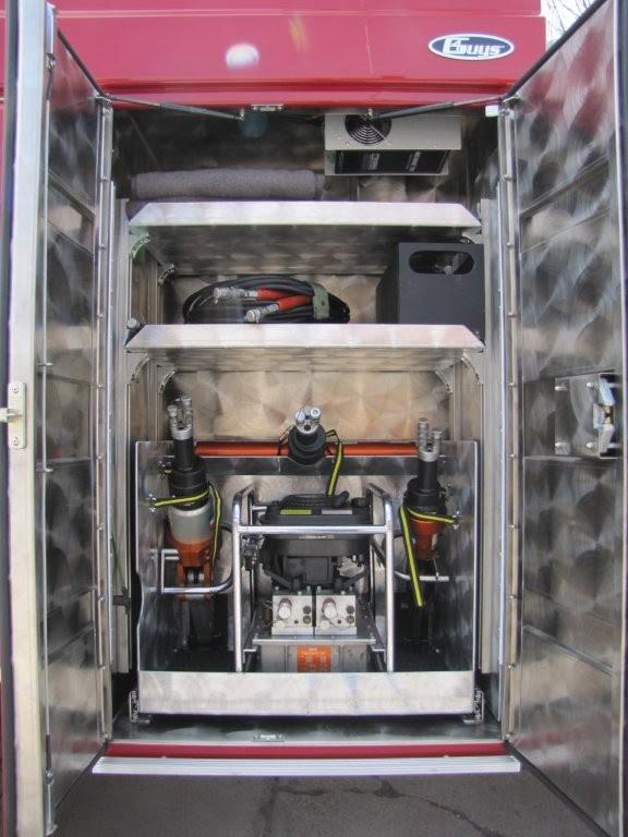 2017 4 Guys International 4x4 Pumper - image 28