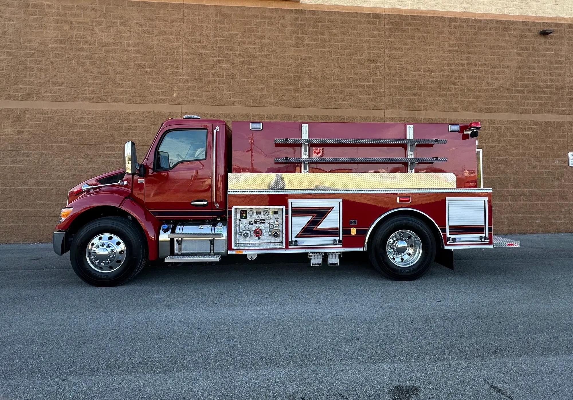 2024 Kenworth T480 2000 Gallon Tanker *NEW* - image 2