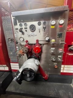 1994 Ford F700 Pumper - image 13