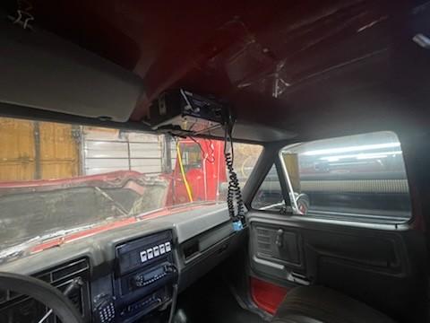 1994 Ford F700 Pumper - image 8