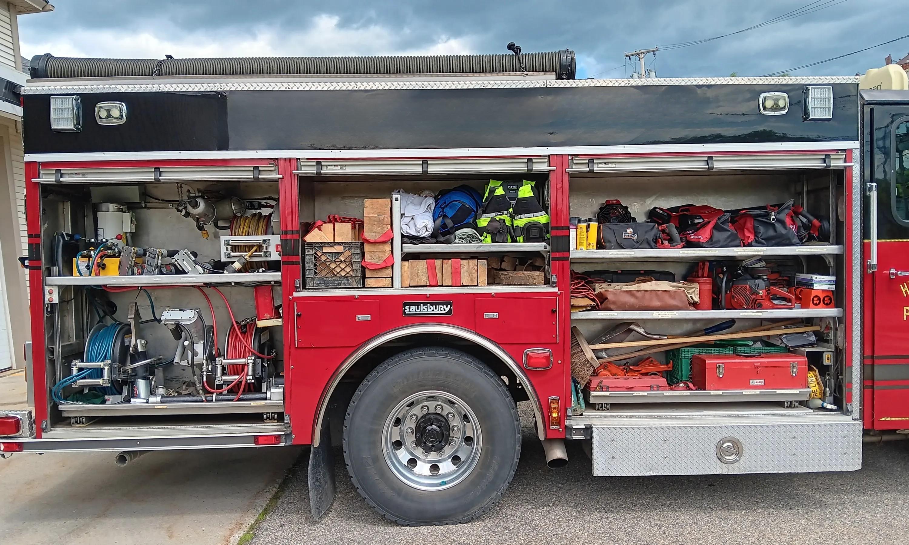 2002 Saulsbury E-One Rescue Pumper - image 6