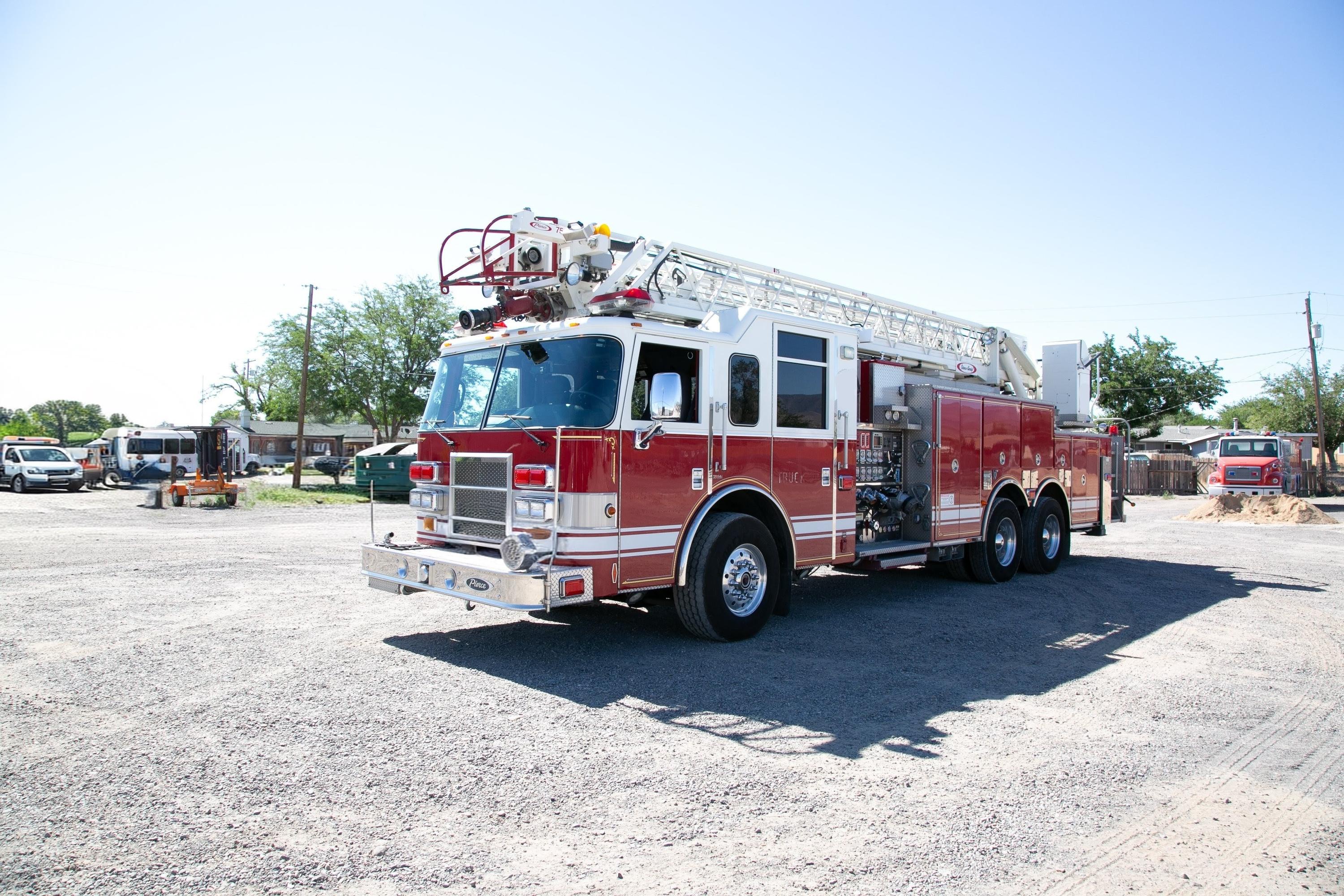 2003 Pierce Dash 75' Quint - image 33
