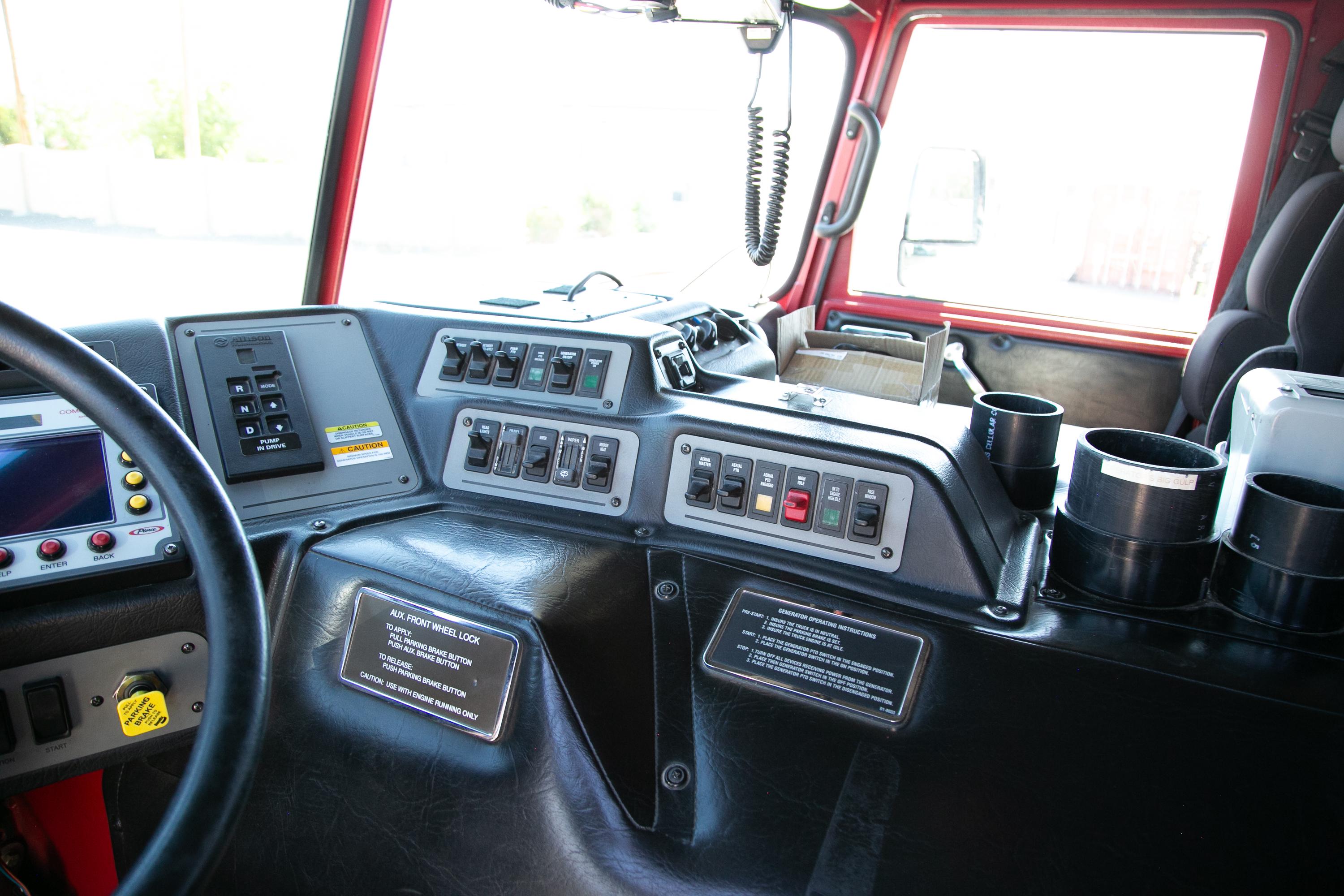2003 Pierce Dash 75' Quint - image 42