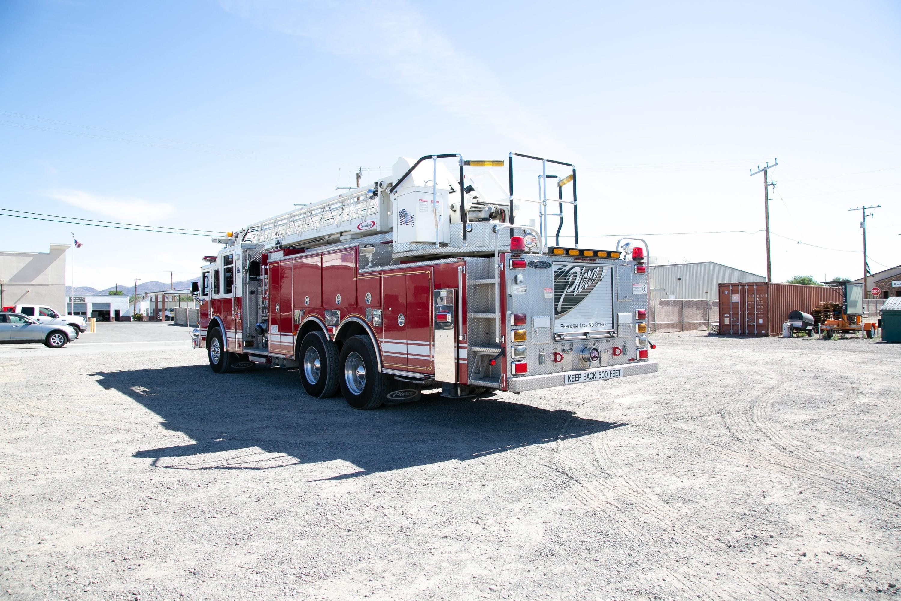 2003 Pierce Dash 75' Quint - image 30