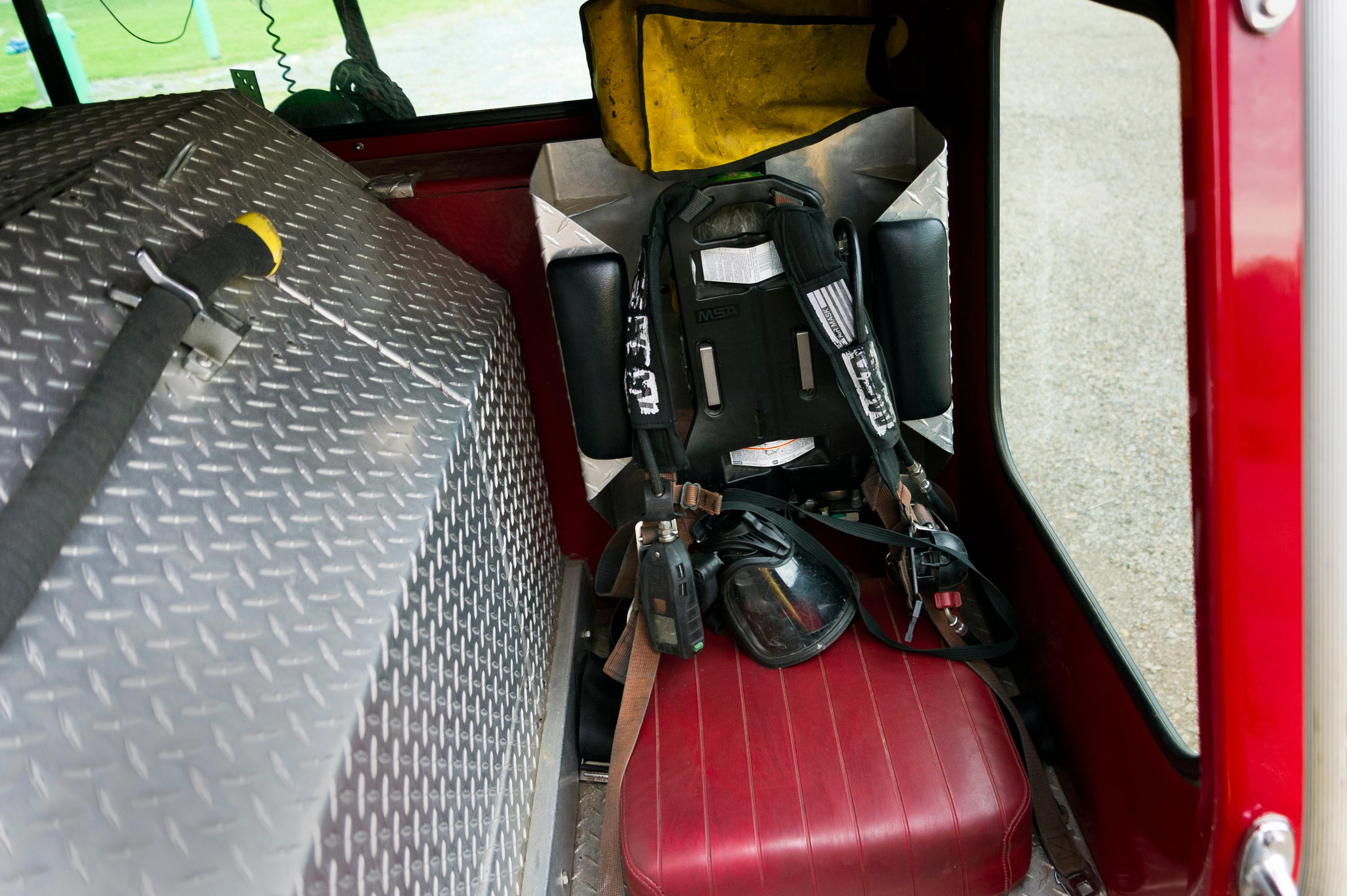 1988 E-One 95' Quint - image 9