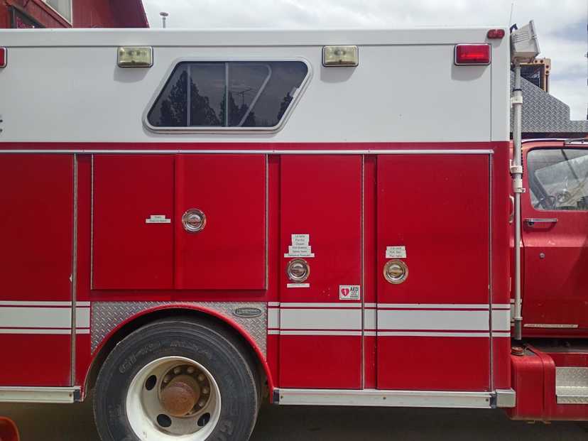 1988 E-One Chevrolet Light Rescue — photo 6