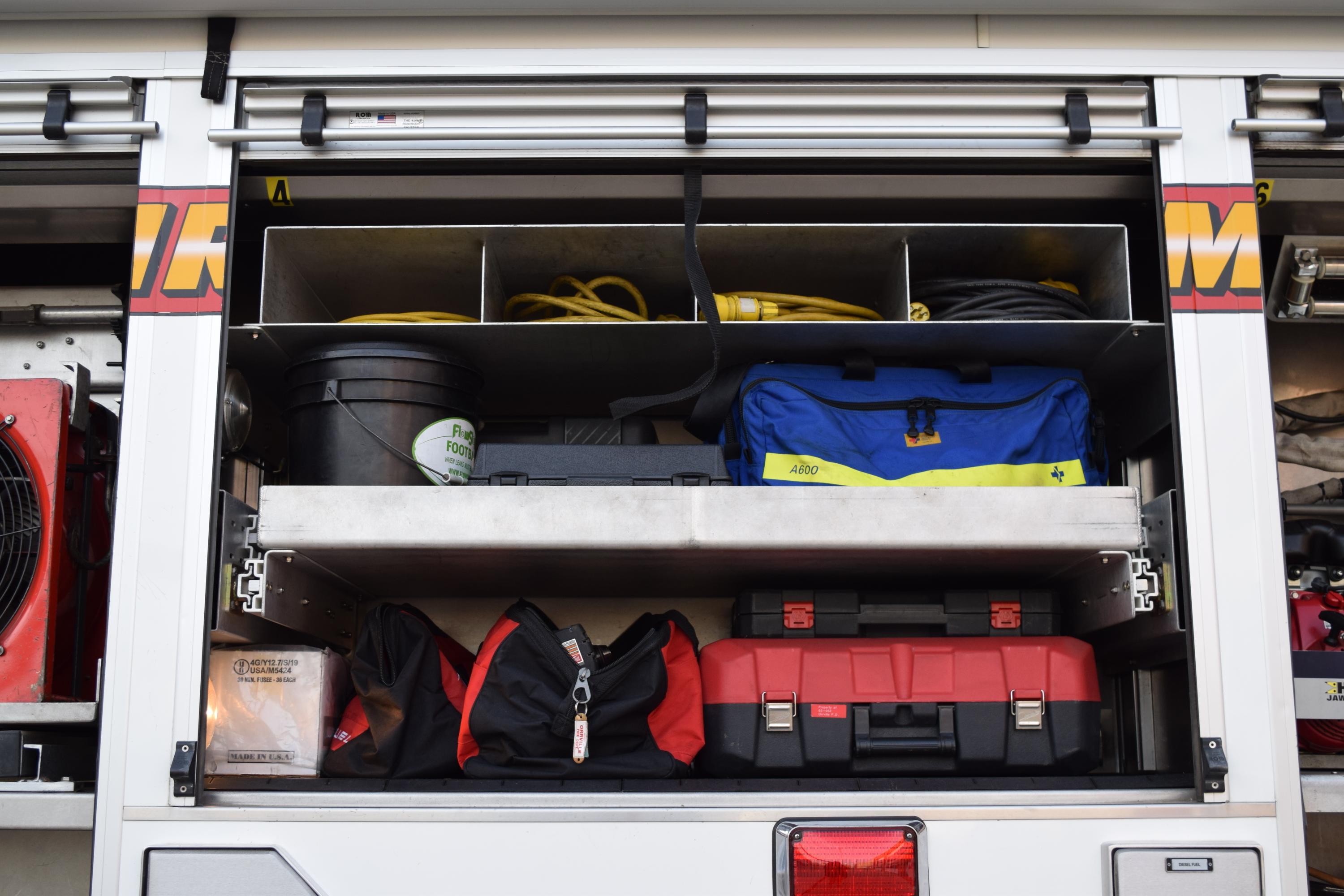 2004 American LaFrance Rescue - image 18