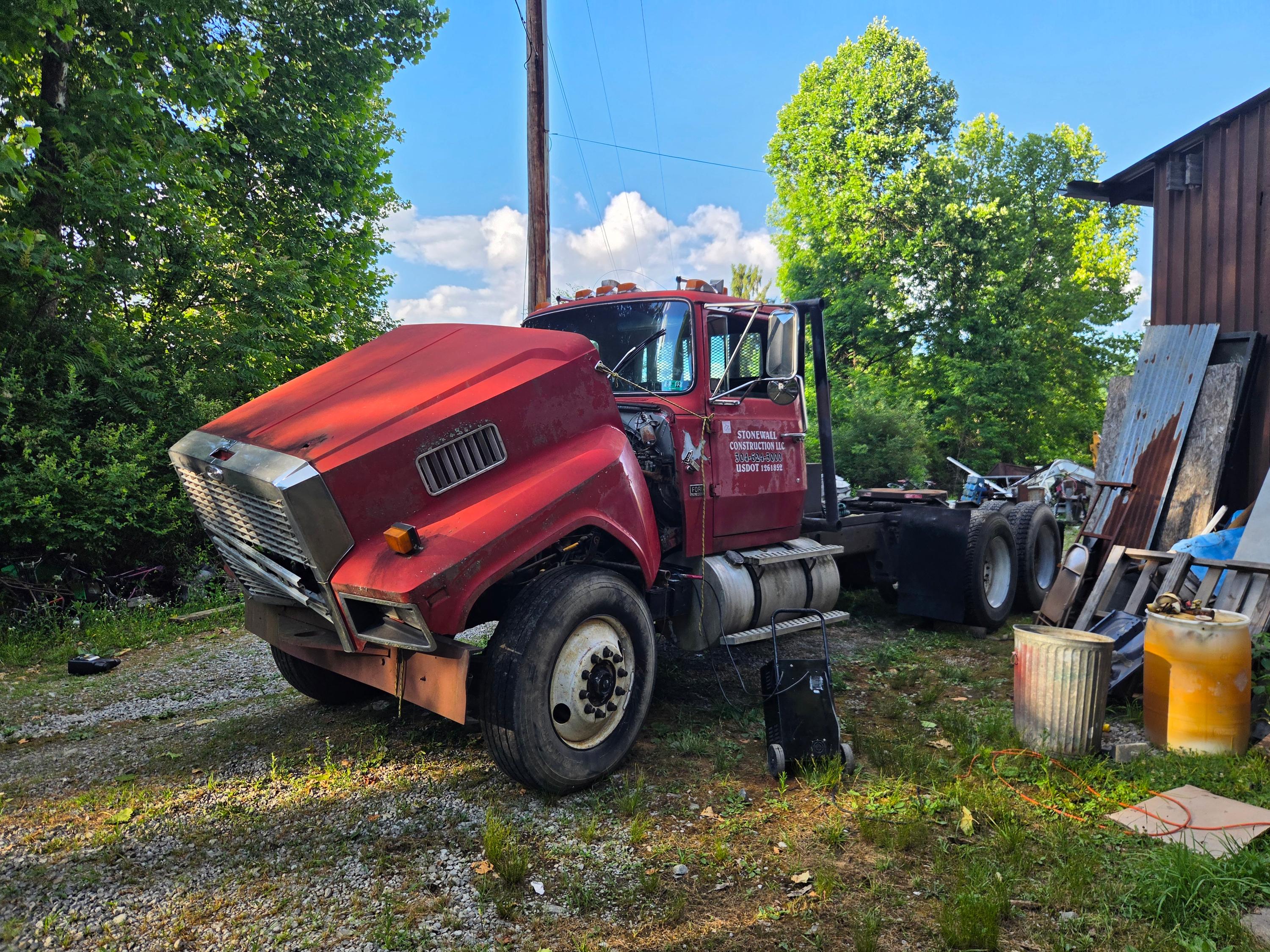 1987 Ford LTL 9000 - image 4