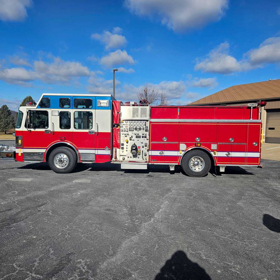 2001 Spartan Pumper