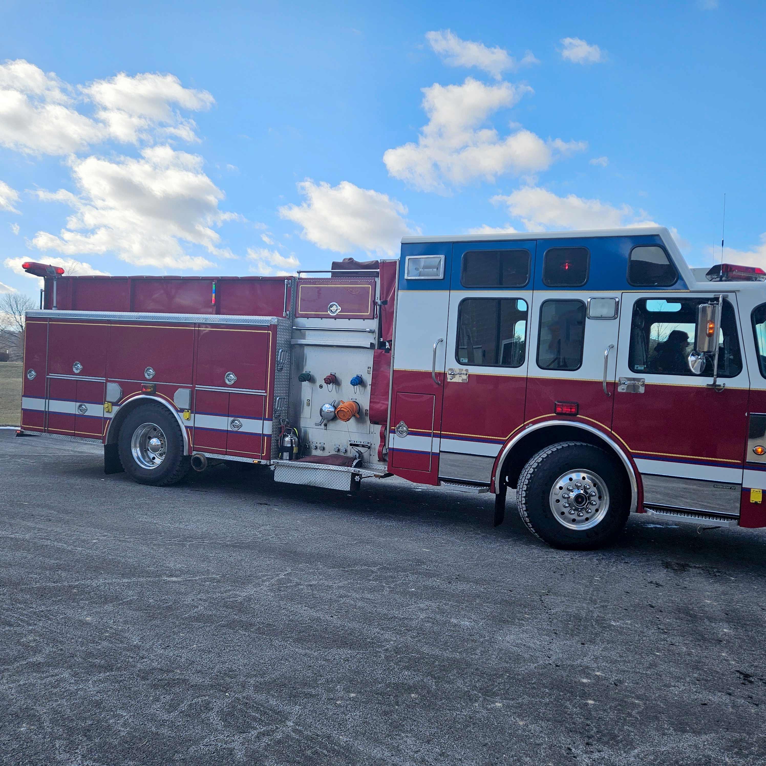 2001 Spartan Pumper - image 6