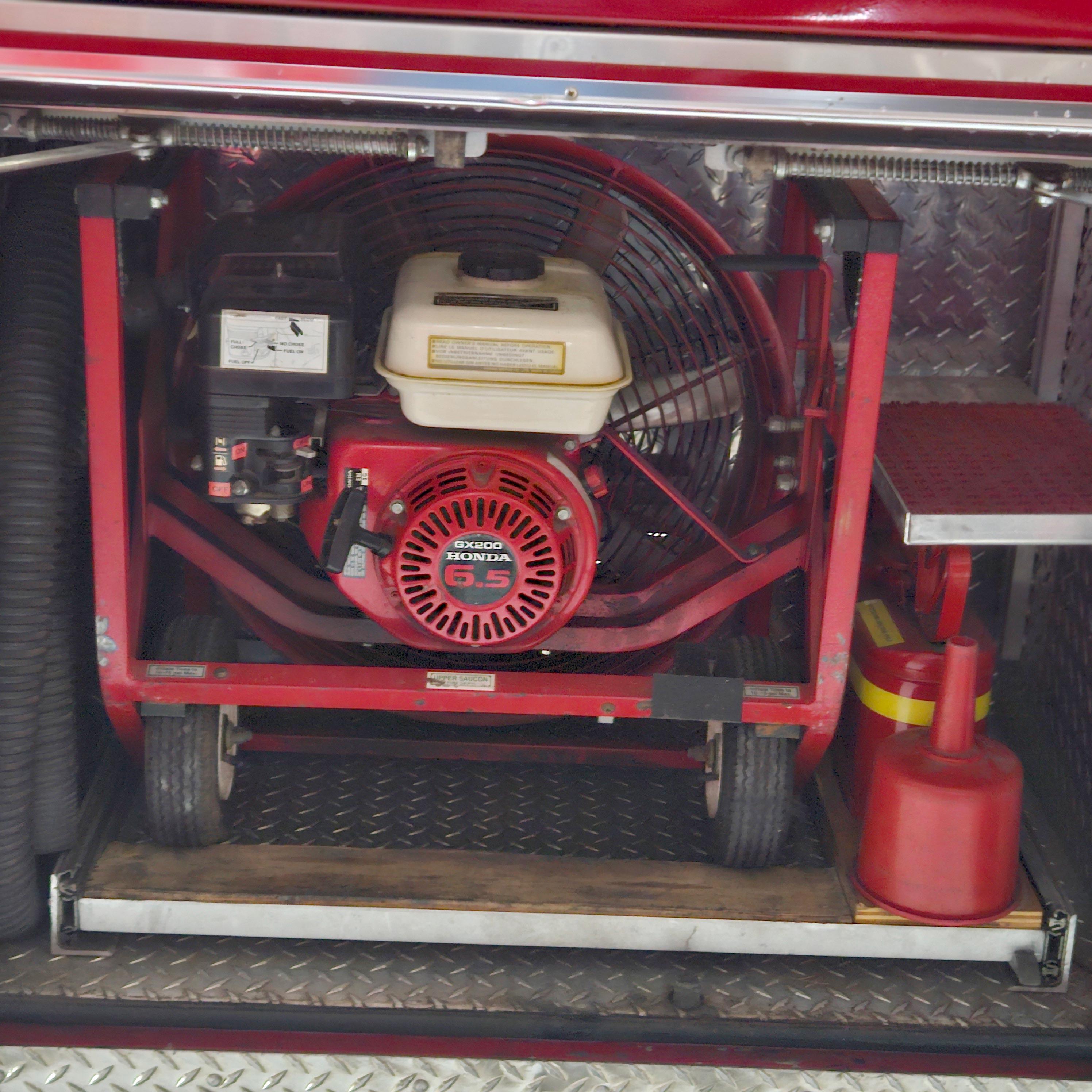 2001 Spartan Pumper - image 18