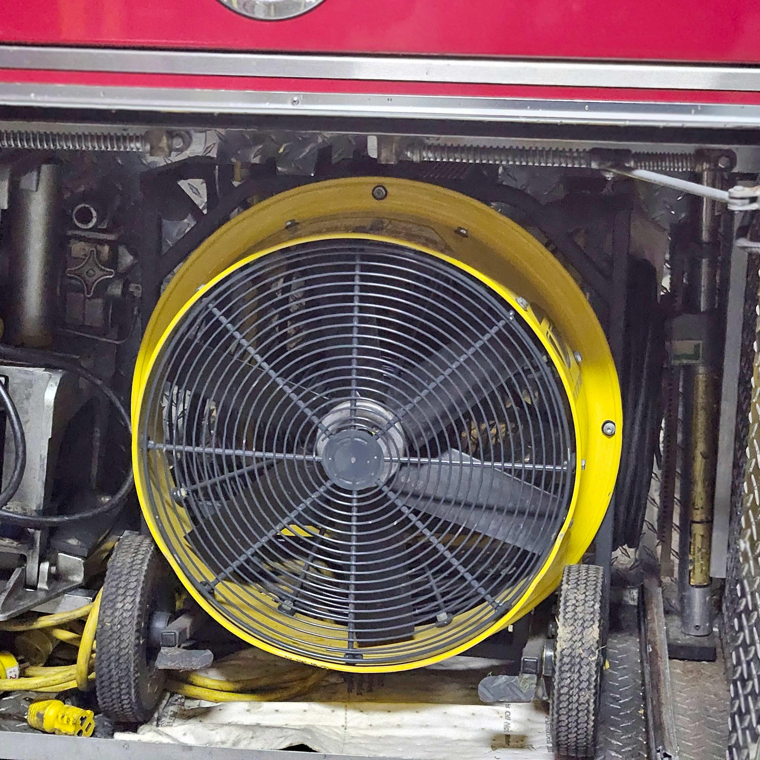 2001 Spartan Pumper - image 17