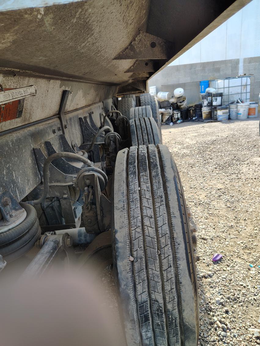 1999 Peterbilt 377 Dump Truck - image 5