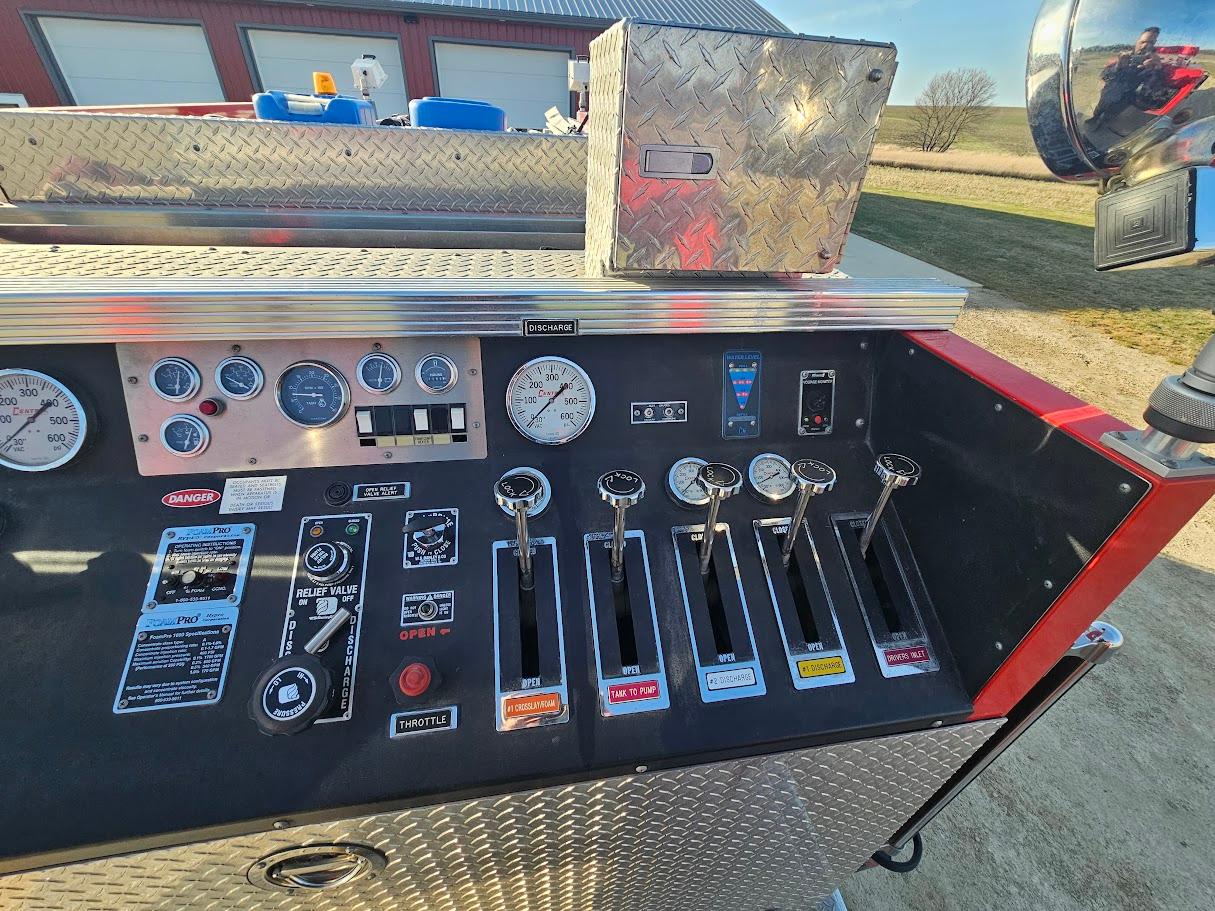 1999 Central States Freightliner Pumper - image 8