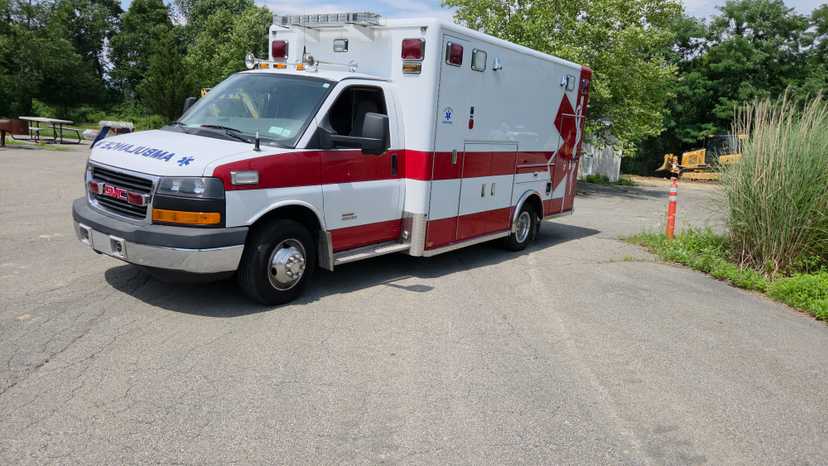 2009 Horton Chevrolet Type III Ambulance