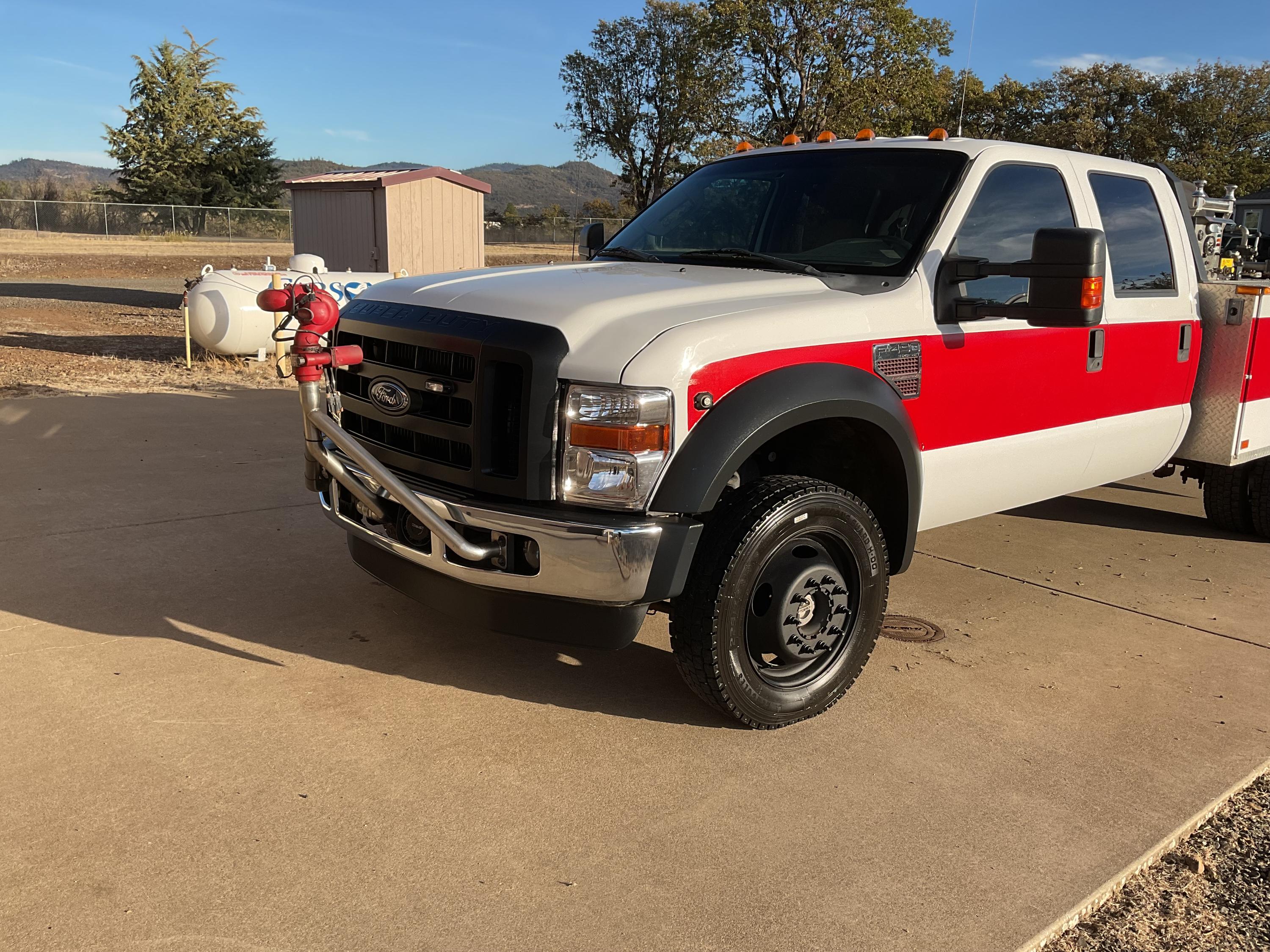 2008 Ford Brush Truck - image 2