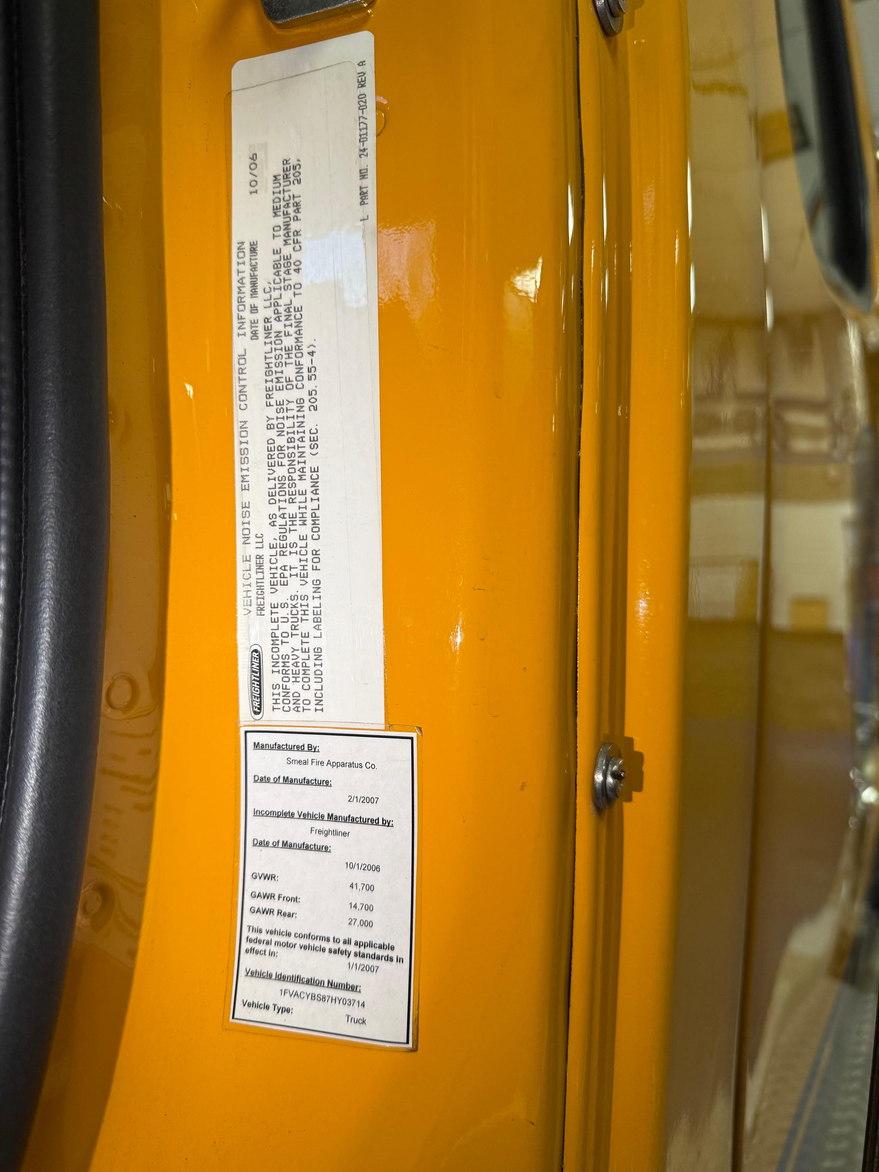 2007 Smeal Freightliner Pumper - image 42
